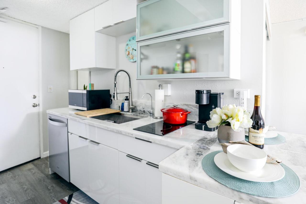 Beautifully Upgraded Studio Close To Waikiki Beach Apartman Honolulu Kültér fotó